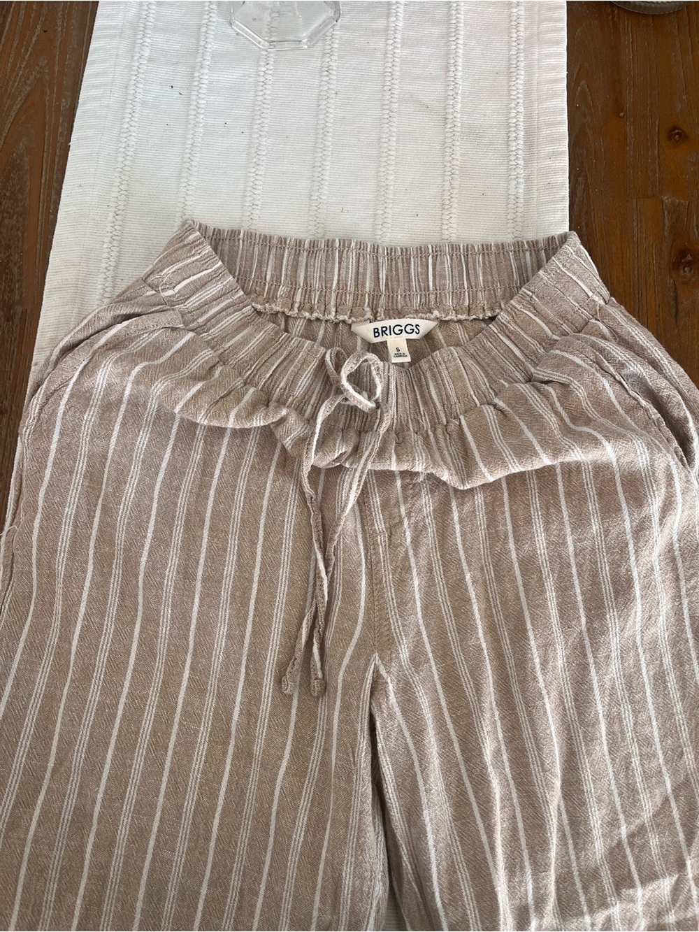 Briggs New York Tan & White Striped Drawstring Joggers